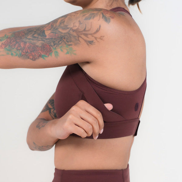 MAAREE Uplift crew neck sports bra in burgundy